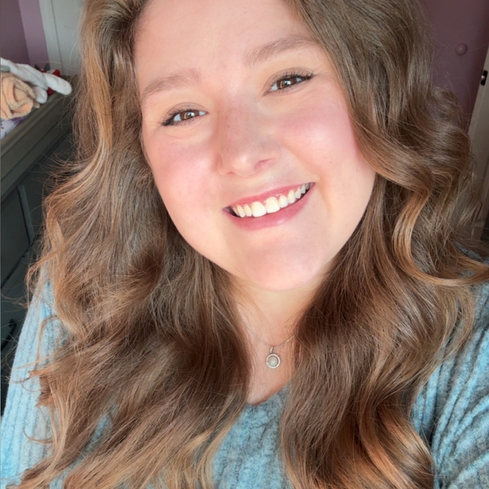 Meet your Posher, Faith